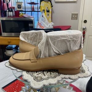 Authentic Chanel Womens Loafer & Moccasins excellent condition ❣️